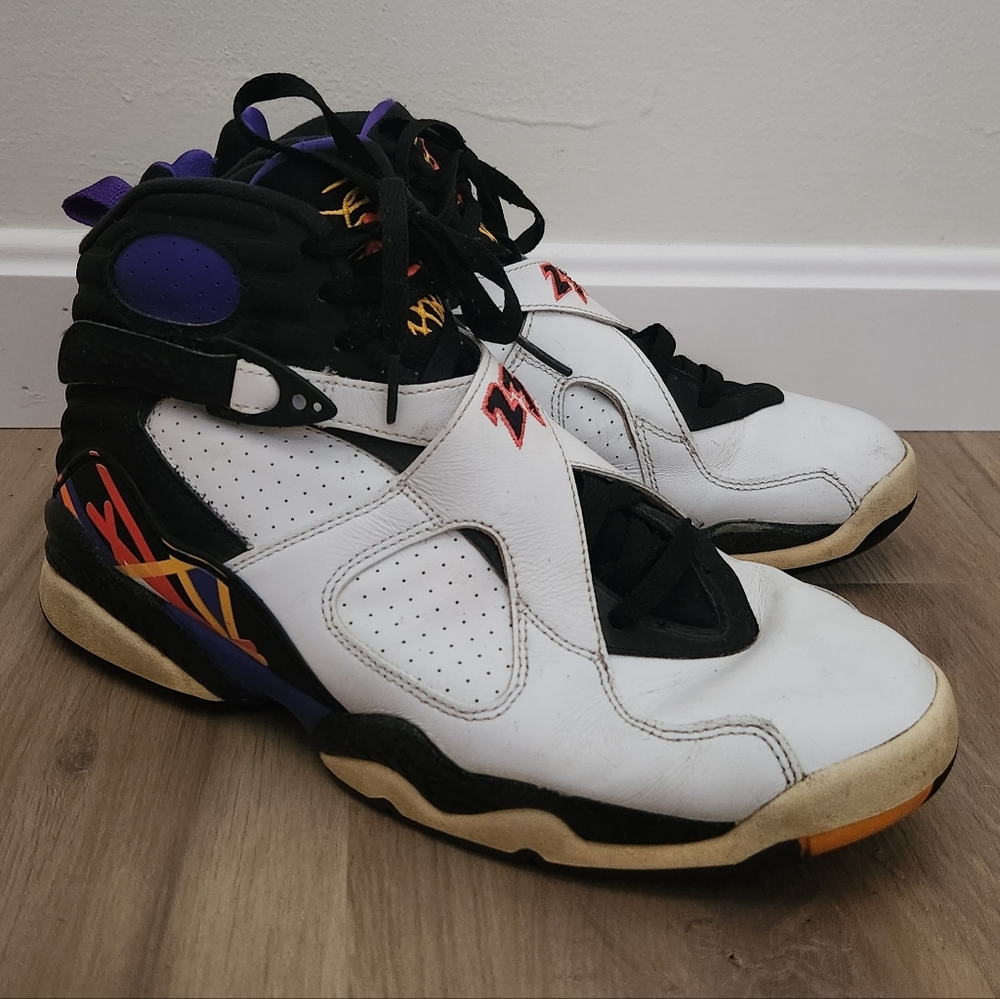 Men's Nike Air Jordan 8 Retro Three Peat 2015 Rare Collectible